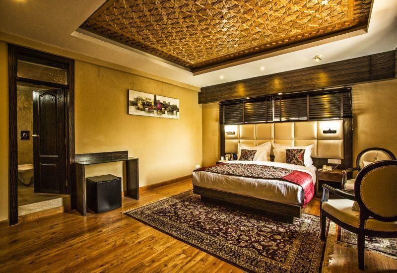 The Pride Inn Srinagar  Ngoại thất bức ảnh